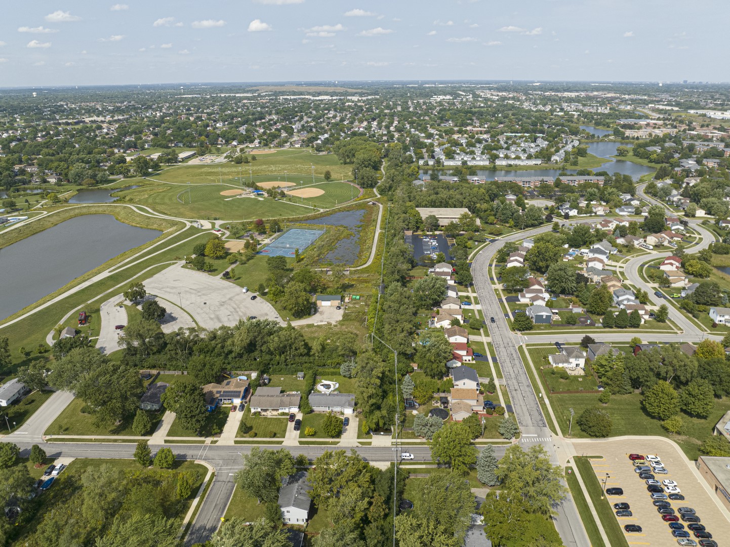 Illini Drive, looking North