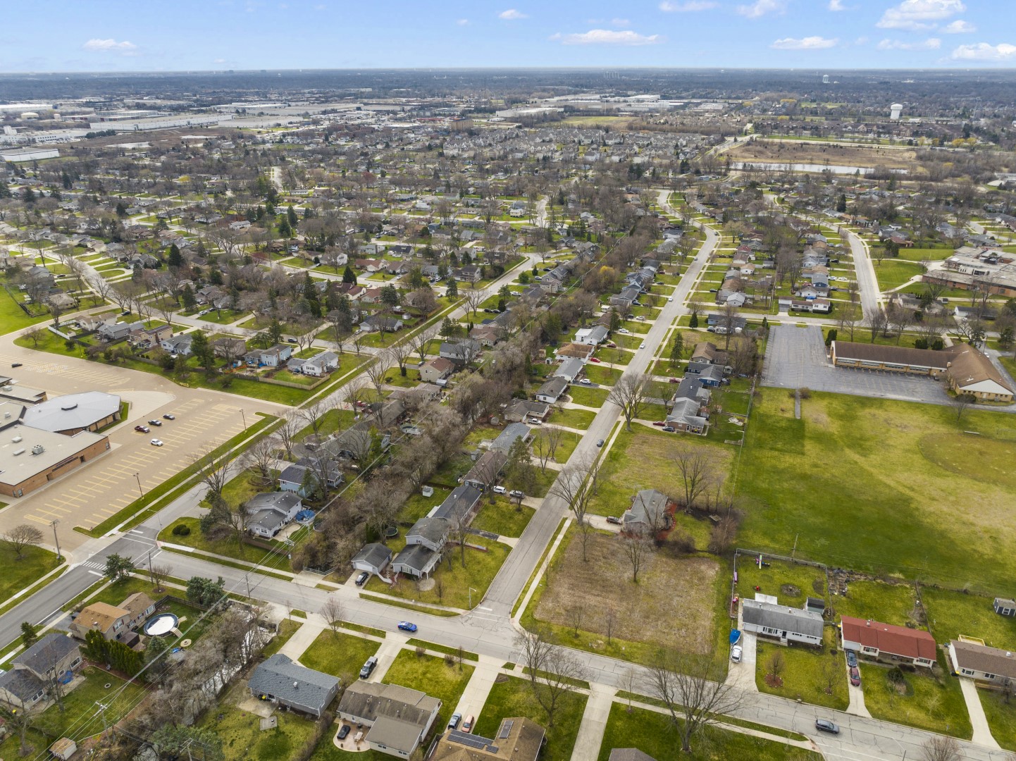 Looking Southwest from Illini Drive